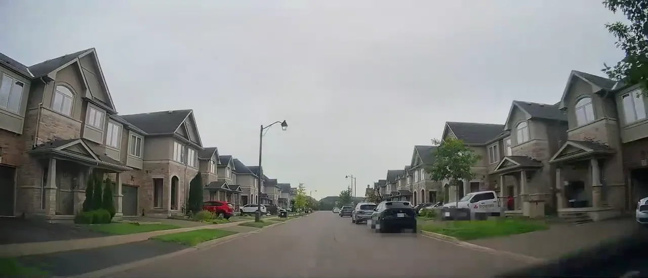 Heaven Crescent, Milton