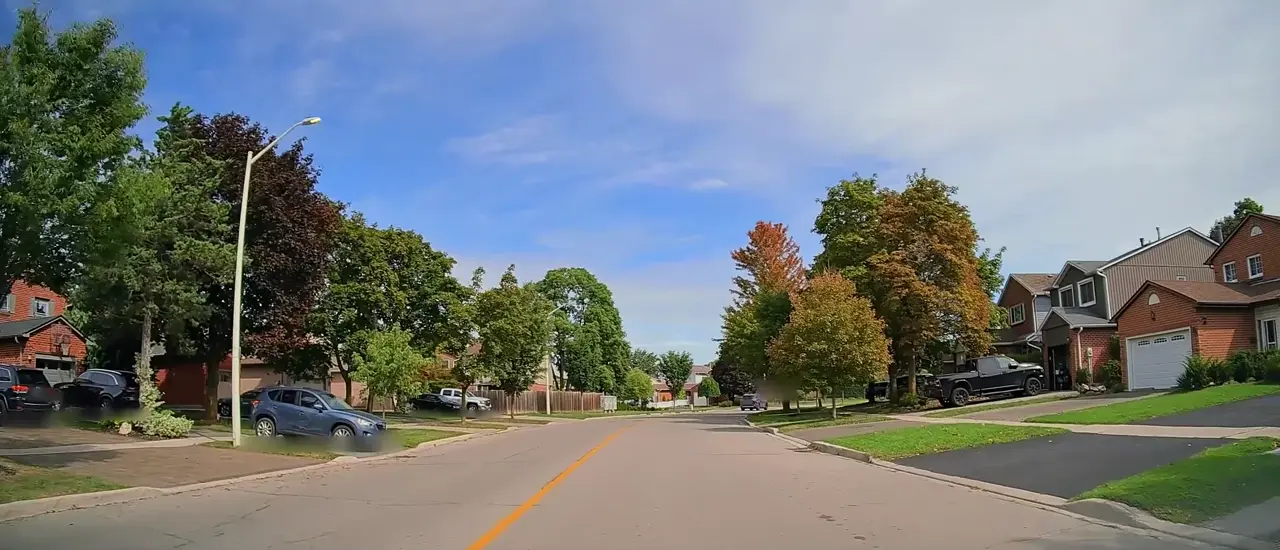 Laurier Avenue, Milton