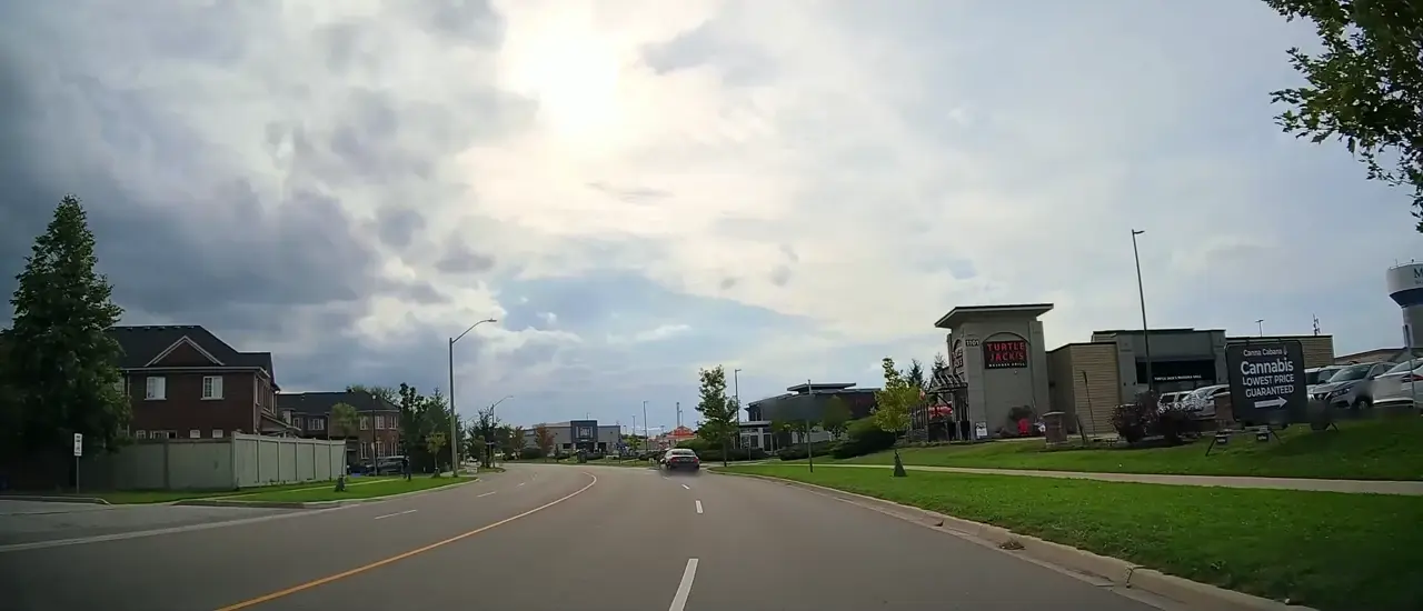 Maple Avenue, Milton