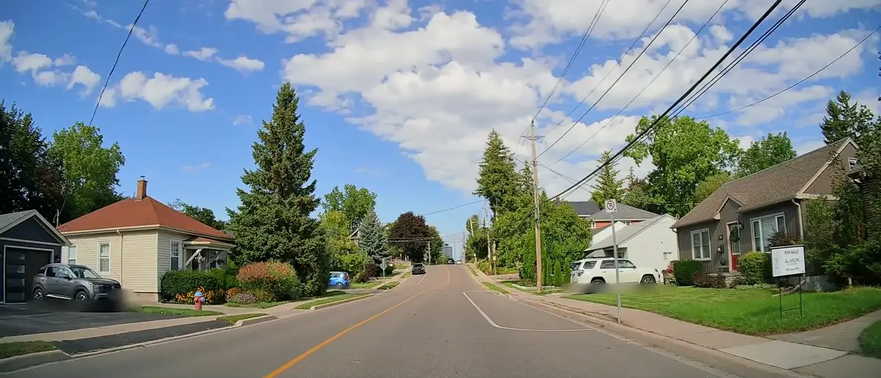 Pine Street, Milton