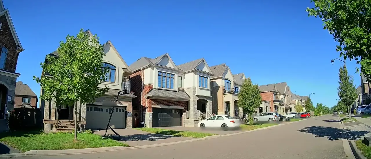 Raspberry Terrace, Milton