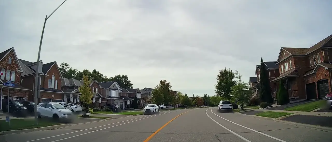 Woodward Avenue, Milton